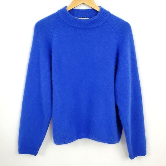 Chaus Sweaters - Cornflower Blue Fuzzy Sweater 80s Vintage Chaus Angora Sweater L